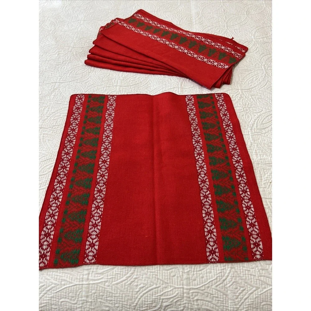 VTG Lot Of 6 Christmas Tree & Snowflake Woven Linen Napkins Holiday Red & Green